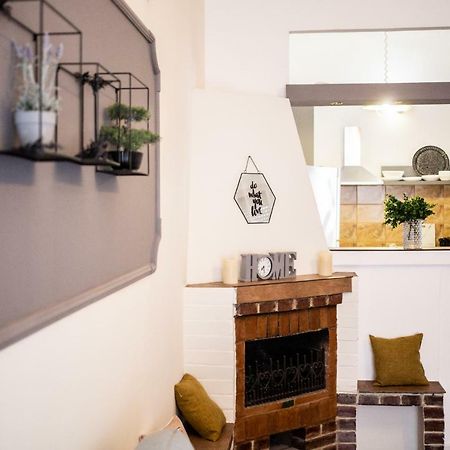 Art Downtown Alecsandri St Luxury Apartment Oradea Luaran gambar