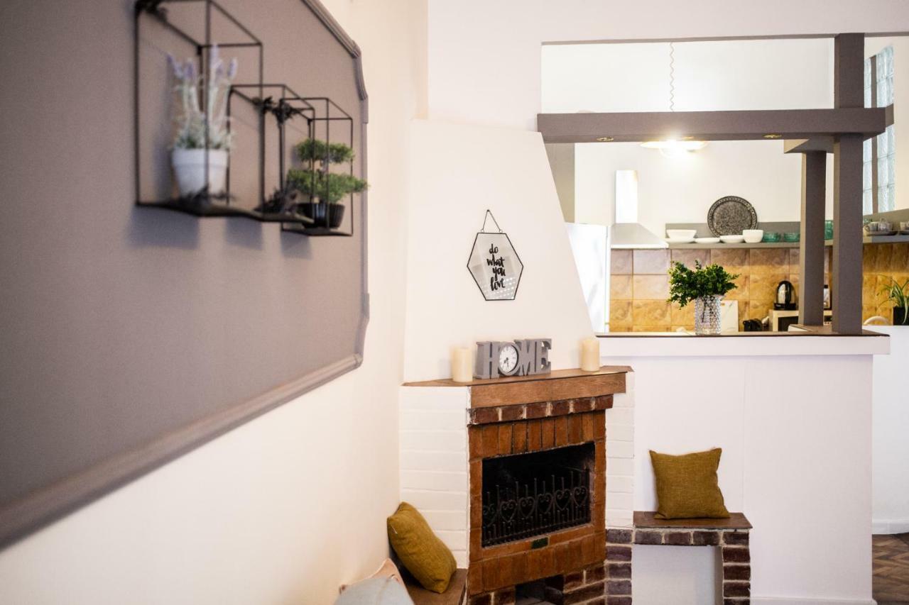 Art Downtown Alecsandri St Luxury Apartment Oradea Luaran gambar