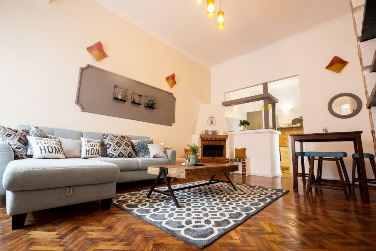 Art Downtown Alecsandri St Luxury Apartment Oradea Luaran gambar
